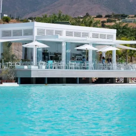 Al-1303 In - Alcazaba Lagoon * 에스테포나