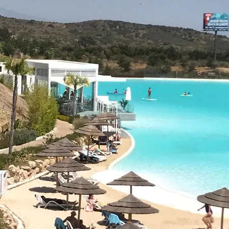 Al-1303 In - Alcazaba Lagoon